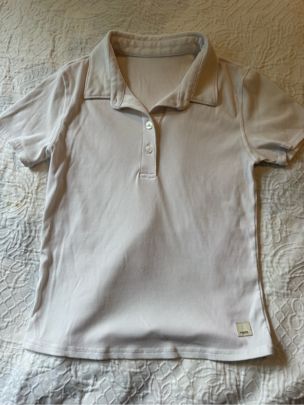 Vuori white Short-Sleeve Polo size small